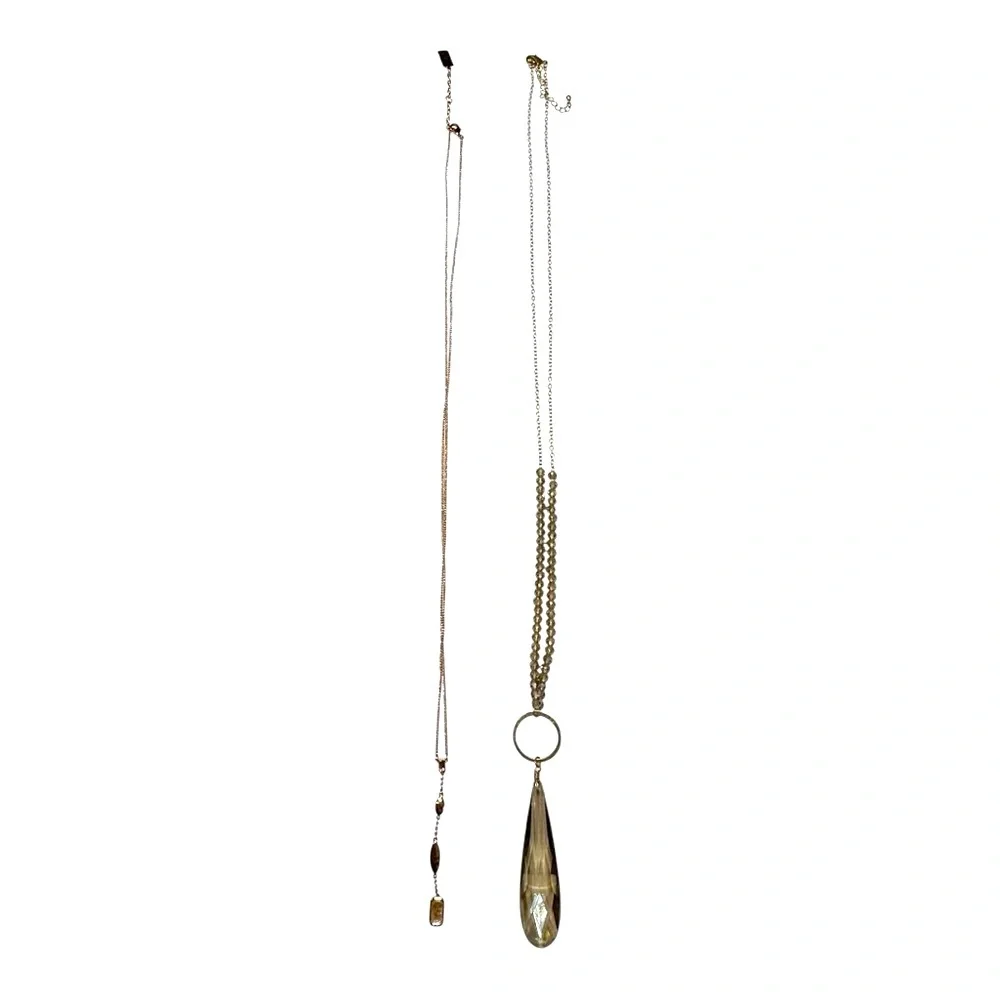 Bundle of 2 gold tone necklaces - Color Street & unmarked Women’s jewelry